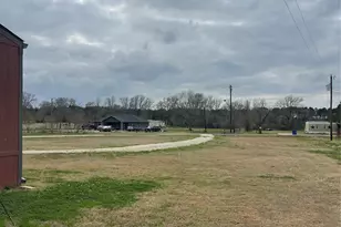 702 Co Rd 1500, Crockett, TX 75835 - Photo 19