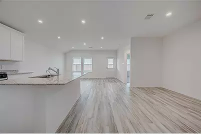 5034 Balcolm Drive, Fresno, TX 77545 - Photo 9