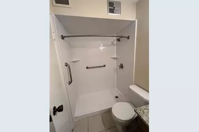 6201 Beverlyhill Street #8, Houston, TX 77057 - Photo 9