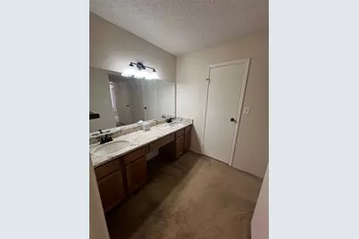 6201 Beverlyhill Street #8, Houston, TX 77057 - Photo 17