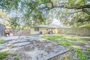 3834 Westheimer Pl Dr, Houston, TX 77082 - Photo 31