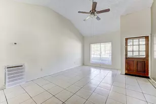 3834 Westheimer Pl Dr, Houston, TX 77082 - Photo 9