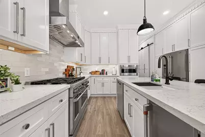 2926 Quincannon Lane, Houston, TX 77043 - Photo 19