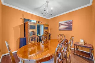 4919 Mayflower St, Houston, TX 77033 - Photo 5
