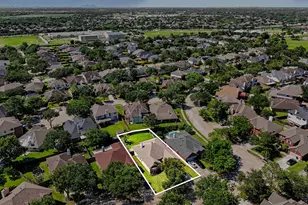 9219 Chia Valley Ct, Houston, TX 77089 - Photo 29