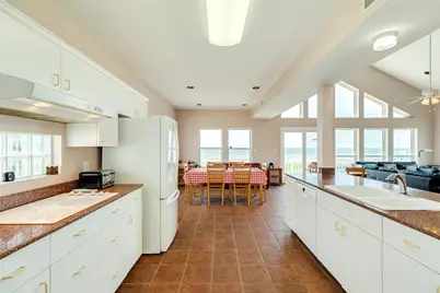 22915 Gulf Drive, Galveston, TX 77554 - Photo 13