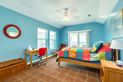 22915 Gulf Drive, Galveston, TX 77554 - Photo 17