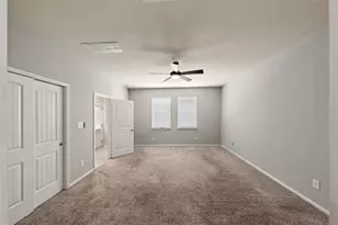 4002 Longwood Dr, Mont Belvieu, TX 77523 - Photo 13
