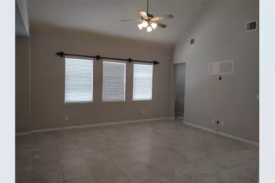 4002 Longwood Drive, Mont Belvieu, TX 77523 - Photo 5