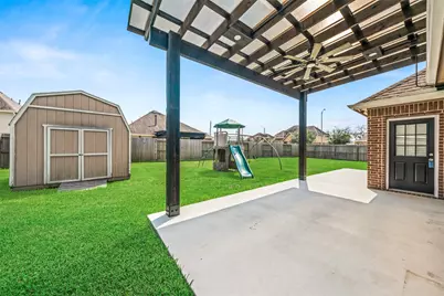4002 Longwood Drive, Mont Belvieu, TX 77523 - Photo 27