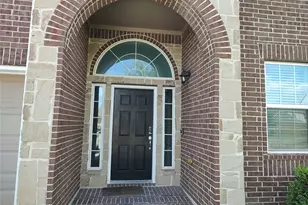 4002 Longwood Dr, Mont Belvieu, TX 77523 - Photo 3