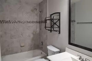4002 Longwood Dr, Mont Belvieu, TX 77523 - Photo 19