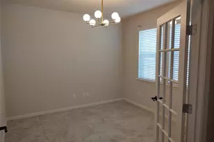 4002 Longwood Dr, Mont Belvieu, TX 77523 - Photo 5