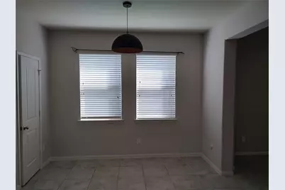 4002 Longwood Drive, Mont Belvieu, TX 77523 - Photo 7