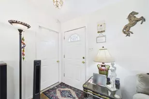 11622 Crystalwood Dr, Houston, TX 77013 - Photo 9