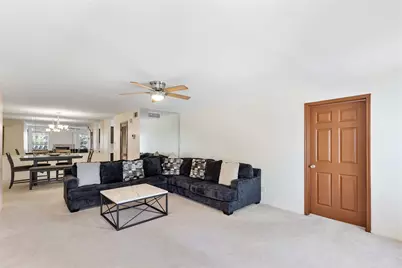9700 Leawood Boulevard #404, Houston, TX 77099 - Photo 7