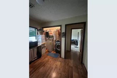 1103 Spur 28, Danbury, TX 77534 - Photo 13