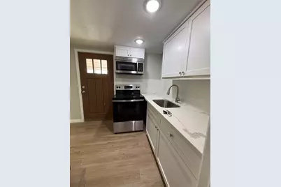 6708 Avenue I #3, Houston, TX 77011 - Photo 3