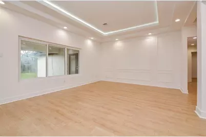 10603 Riverview Drive, Houston, TX 77042 - Photo 19
