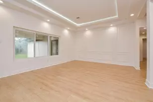 10603 Riverview Dr, Houston, TX 77042 - Photo 19