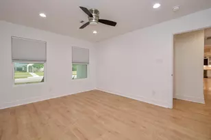 10603 Riverview Dr, Houston, TX 77042 - Photo 39