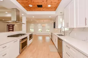 10603 Riverview Dr, Houston, TX 77042 - Photo 25