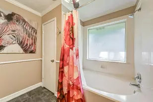 4111 Hermitage Hollow Ln, Houston, TX 77339 - Photo 21