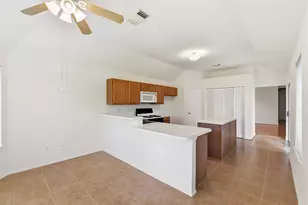 2739 S Peach Hollow Cir, Pearland, TX 77584 - Photo 21