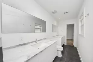 7610 Highmeadow Dr, Houston, TX 77063 - Photo 43