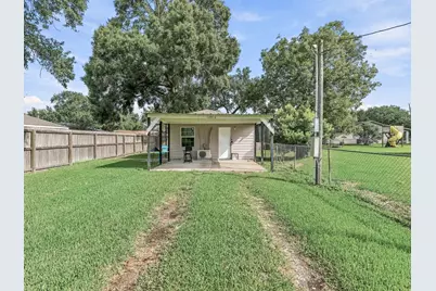15589 San Jacinto Street, Hamshire, TX 77622 - Photo 29