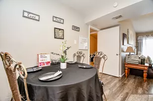 8055 Cambridge St, Houston, TX 77054 - Photo 7