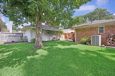 5547 Wigton Drive, Houston, TX 77096 - Photo 29