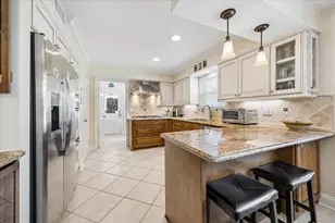 5547 Wigton Dr, Houston, TX 77096 - Photo 15