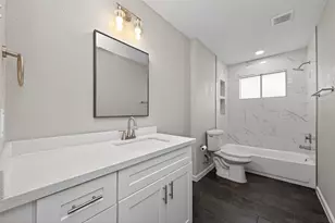 517 N Travis St, Deer Park, TX 77536 - Photo 11