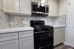 10903 Windfern Lakes St, Houston, TX 77064 - Photo 5