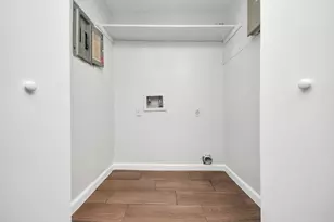 3750 Tanglewilde St, Houston, TX 77063 - Photo 13