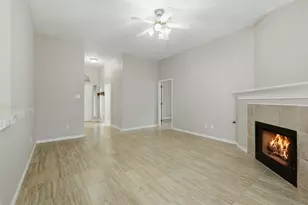 413 Brentwood Dr E, College Station, TX 77840 - Photo 5