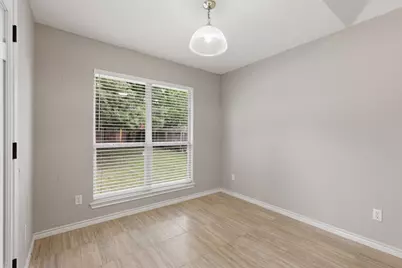 413 Brentwood Drive E, College Station, TX 77840 - Photo 15