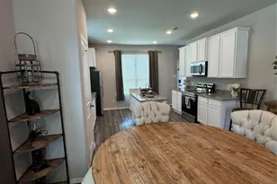 710 Crystal River Rd, Conroe, TX 77316 - Photo 7