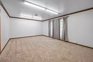 1417 15th St, Huntsville, TX 77340 - Photo 7