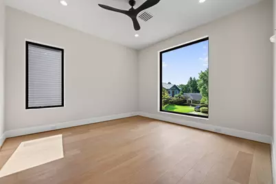 1014 Gardenia Drive, Houston, TX 77018 - Photo 15