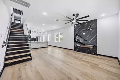 8028 Penrod Street #A/B, Houston, TX 77028 - Photo 9