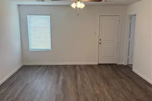 18221 Descartes St, New Caney, TX 77357 - Photo 3