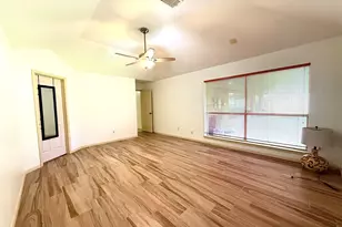 16210 Canario Dr, Houston, TX 77083 - Photo 19