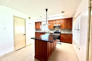 16210 Canario Dr, Houston, TX 77083 - Photo 11