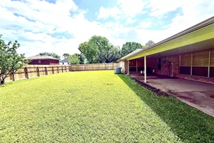 16210 Canario Dr, Houston, TX 77083 - Photo 29