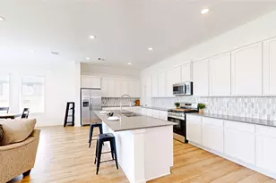 711 Hooks Trail Ln, League City, TX 77573 - Photo 3