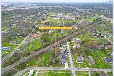 5206 Denmark Street, Houston, TX 77016 - Photo 13