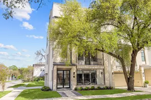 418 Hyde Park Blvd, Houston, TX 77006 - Photo 1