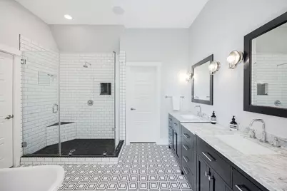 418 Hyde Park Boulevard, Houston, TX 77006 - Photo 17